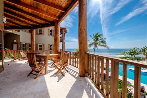 belize cottage rentals.